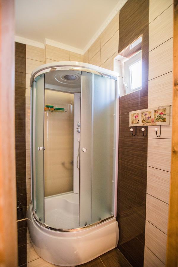 Guest House In Drachino Svalyava Luaran gambar
