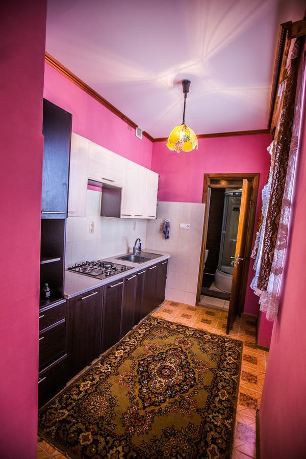 Guest House In Drachino Svalyava Luaran gambar