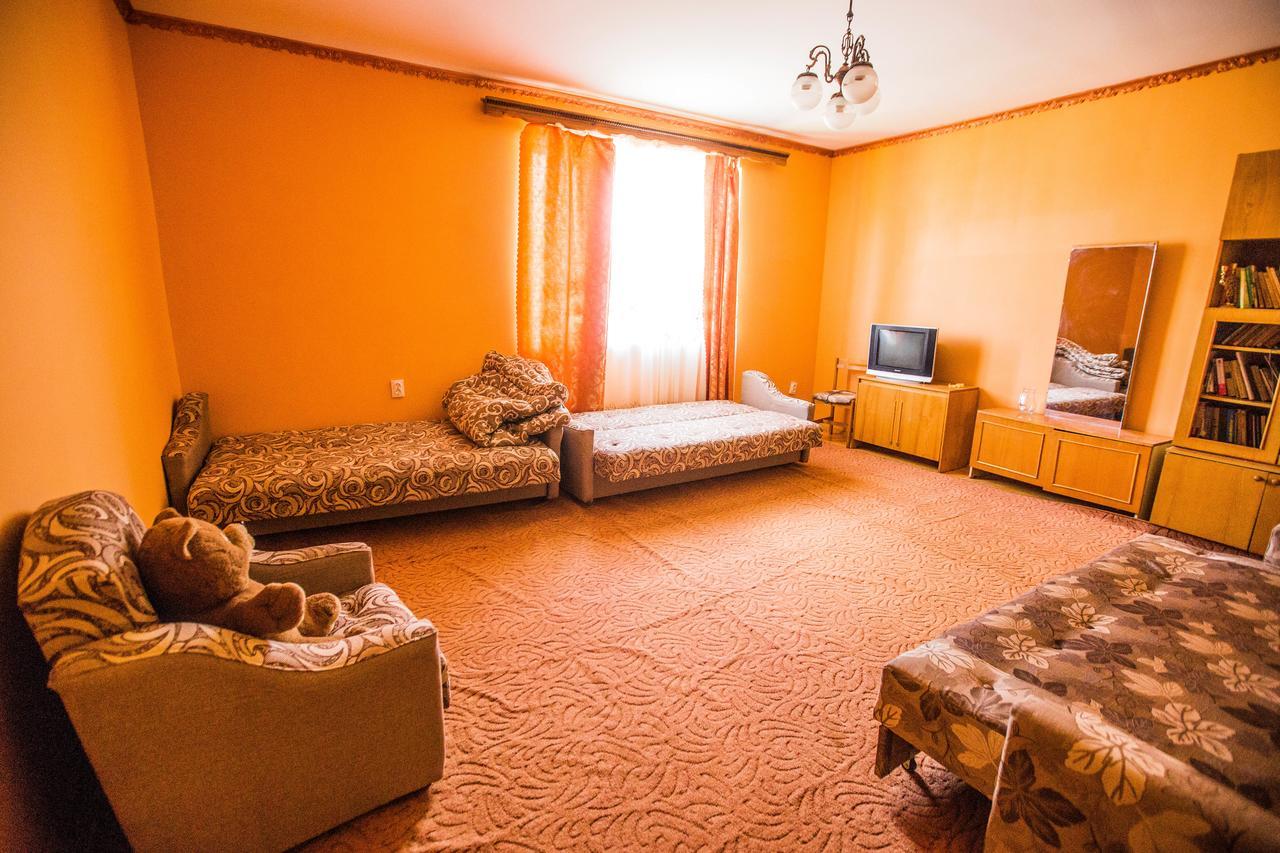 Guest House In Drachino Svalyava Luaran gambar